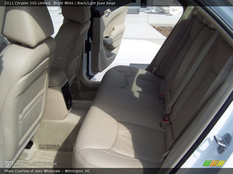 Bright White / Black/Light Frost Beige 2011 Chrysler 300 Limited