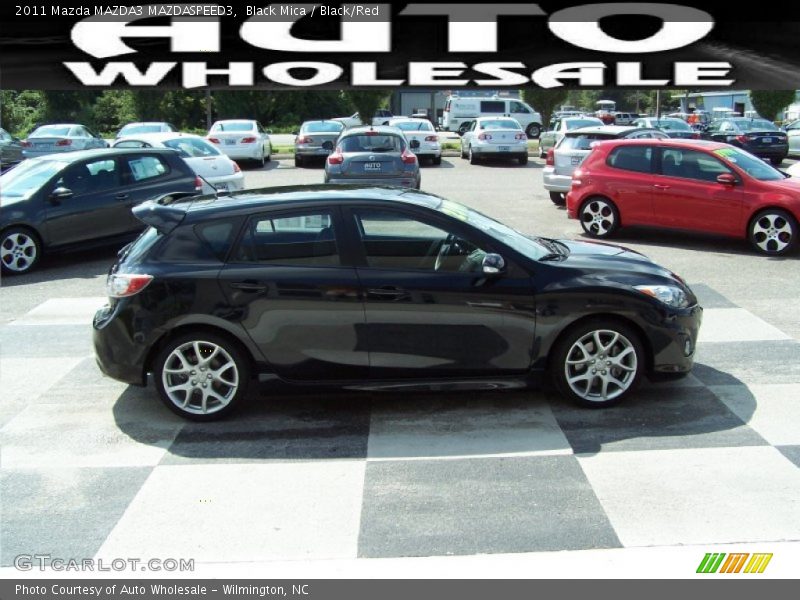 Black Mica / Black/Red 2011 Mazda MAZDA3 MAZDASPEED3