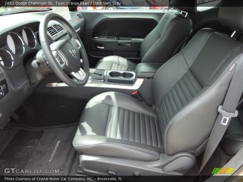 Toxic Orange Pearl / Dark Slate Gray 2011 Dodge Challenger SE