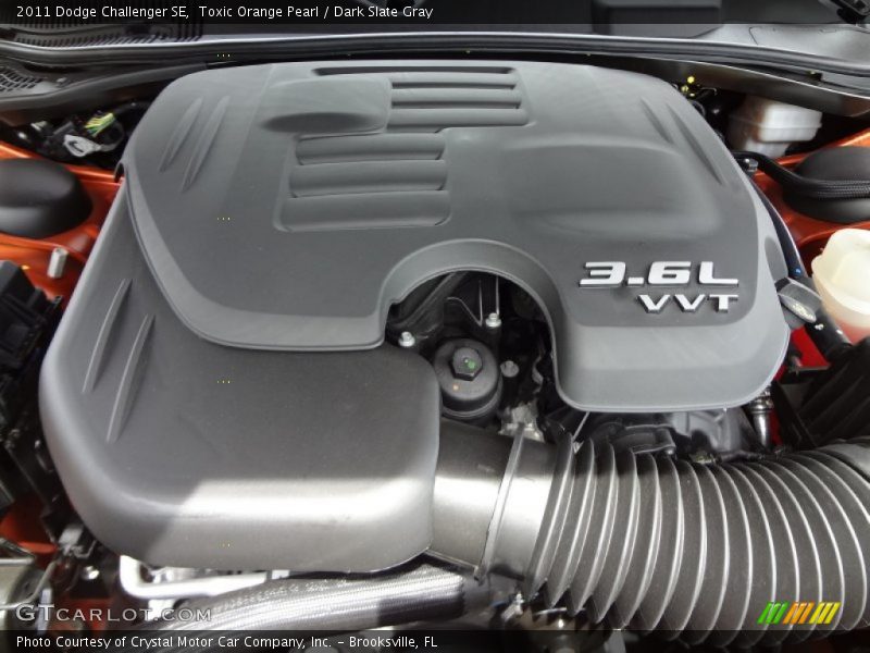 Toxic Orange Pearl / Dark Slate Gray 2011 Dodge Challenger SE