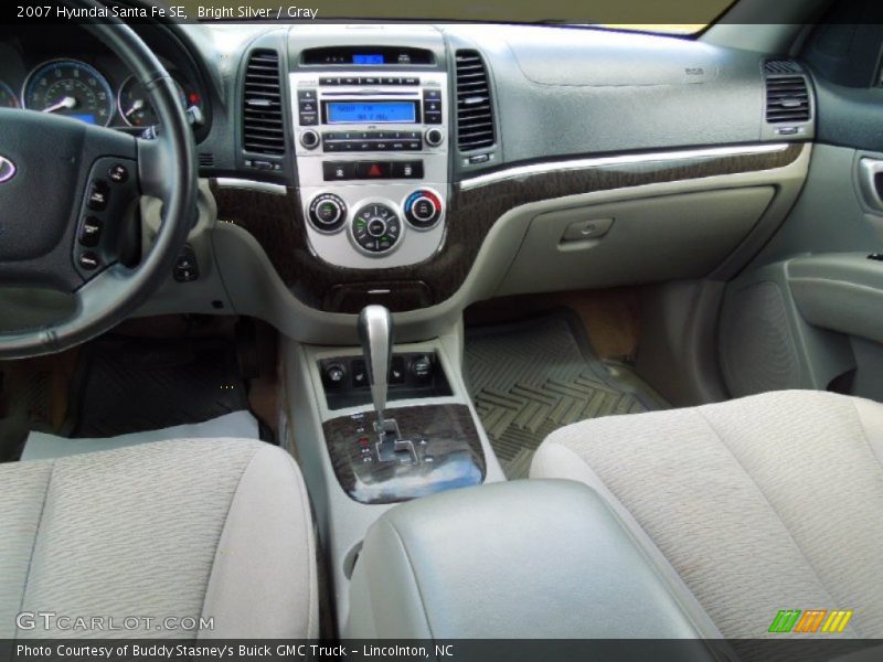 Bright Silver / Gray 2007 Hyundai Santa Fe SE