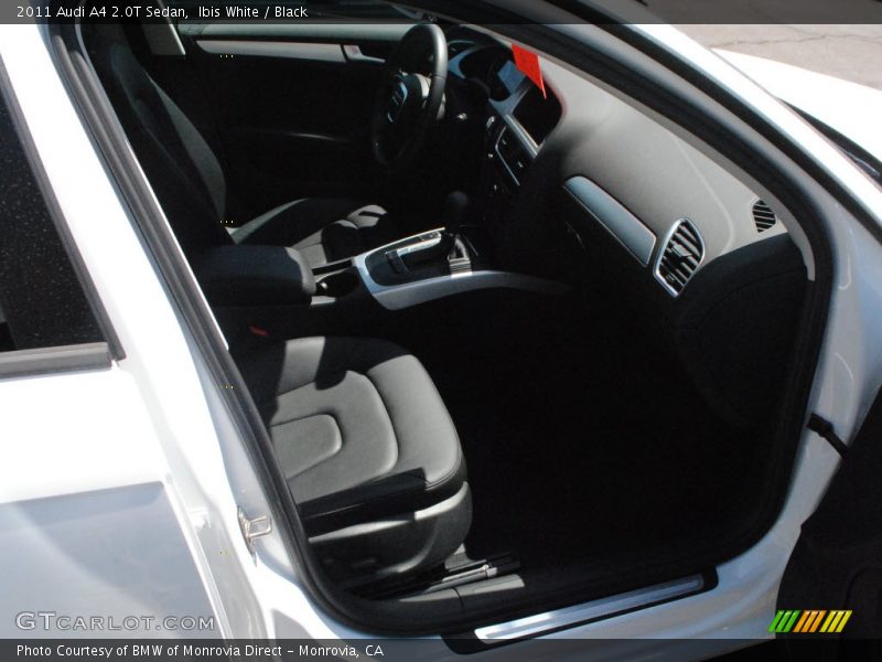 Ibis White / Black 2011 Audi A4 2.0T Sedan