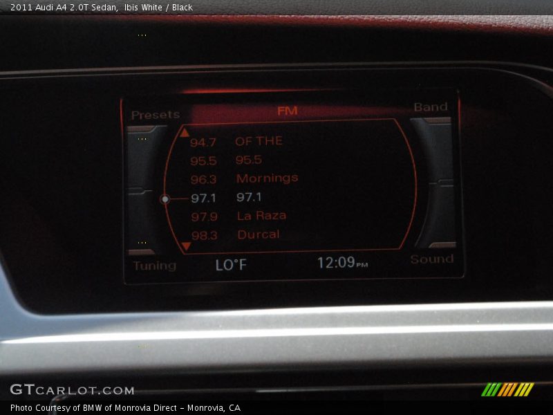 Ibis White / Black 2011 Audi A4 2.0T Sedan