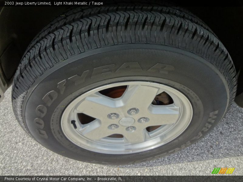 Light Khaki Metallic / Taupe 2003 Jeep Liberty Limited
