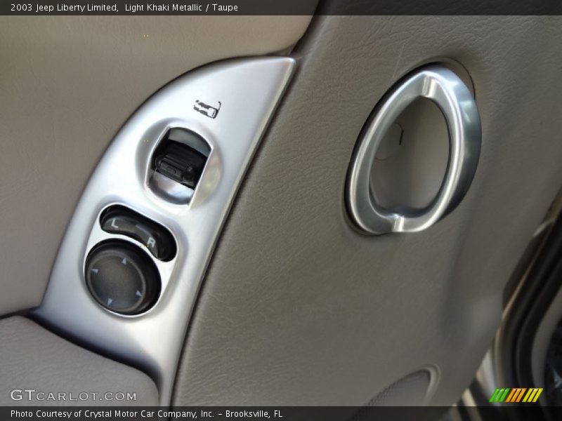 Light Khaki Metallic / Taupe 2003 Jeep Liberty Limited