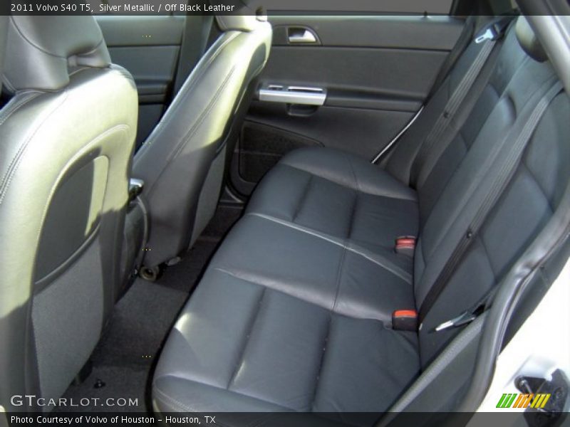 Silver Metallic / Off Black Leather 2011 Volvo S40 T5
