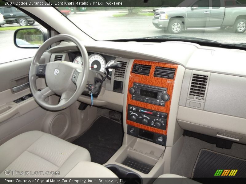 Light Khaki Metallic / Khaki Two-Tone 2007 Dodge Durango SLT