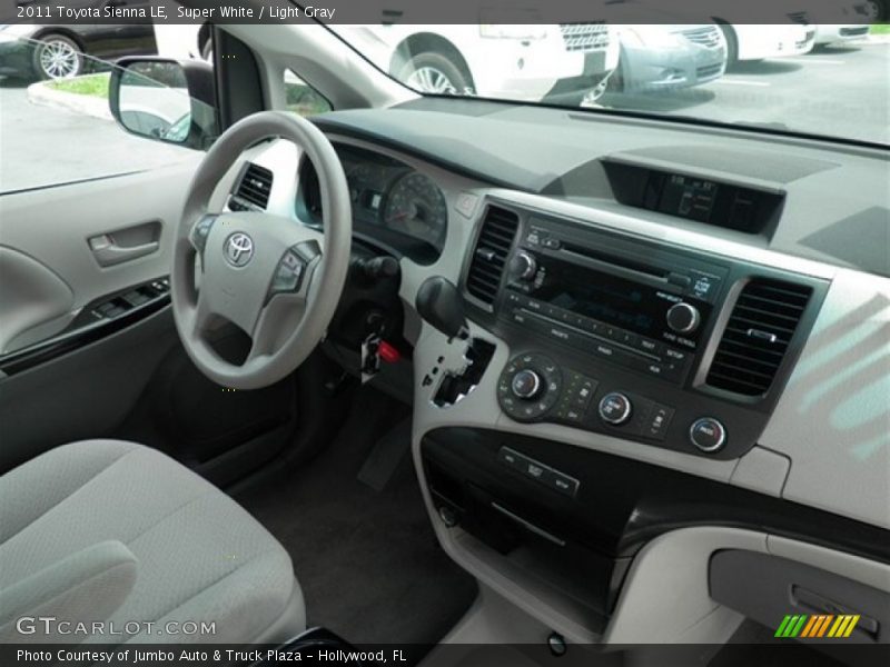 Super White / Light Gray 2011 Toyota Sienna LE