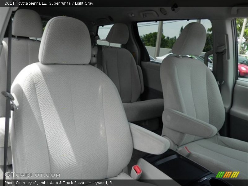 Super White / Light Gray 2011 Toyota Sienna LE