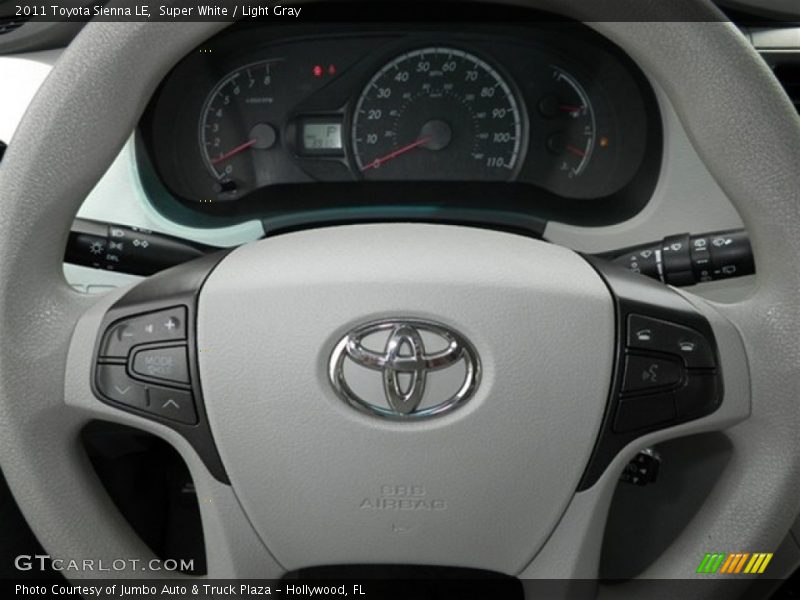 Super White / Light Gray 2011 Toyota Sienna LE