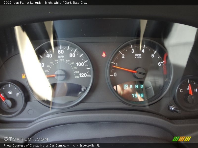 Bright White / Dark Slate Gray 2012 Jeep Patriot Latitude