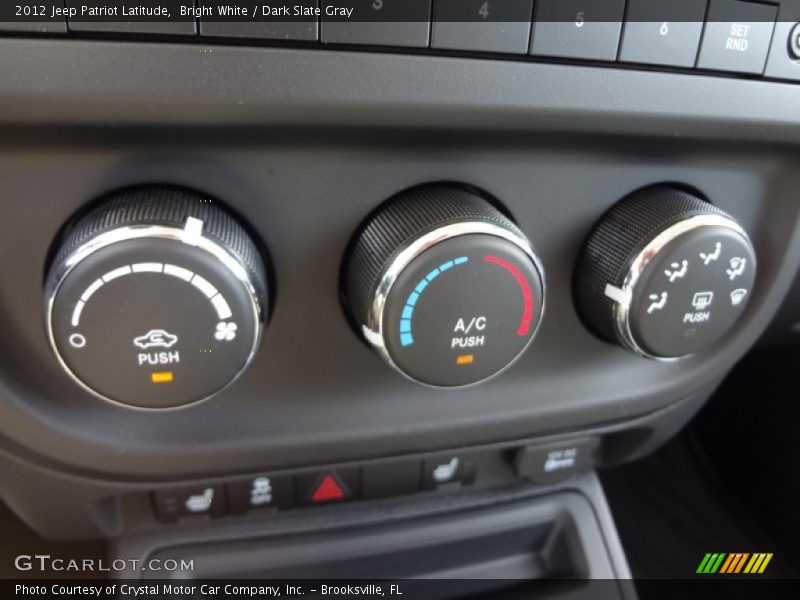 Bright White / Dark Slate Gray 2012 Jeep Patriot Latitude