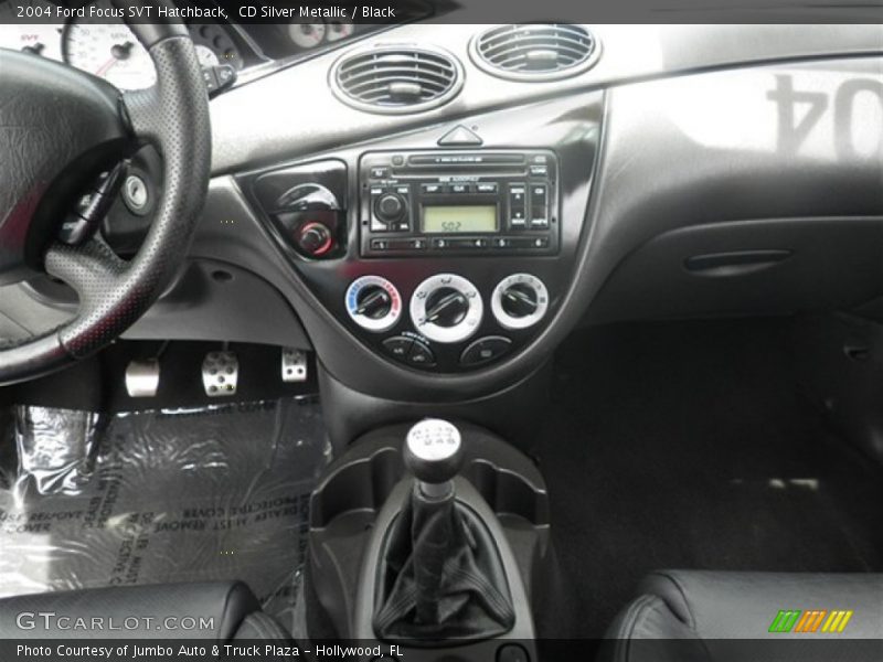 CD Silver Metallic / Black 2004 Ford Focus SVT Hatchback
