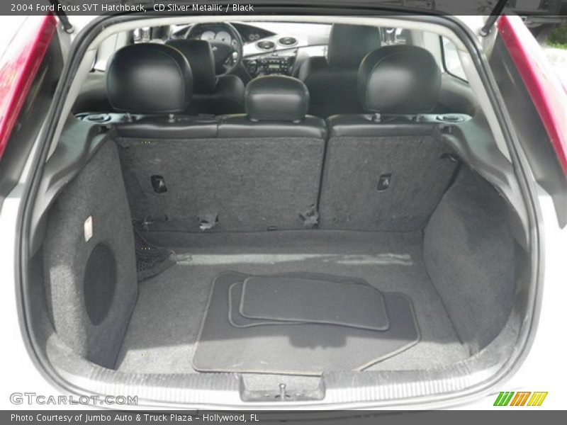  2004 Focus SVT Hatchback Trunk