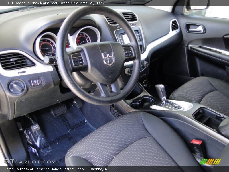 White Gold Metallic / Black 2011 Dodge Journey Mainstreet