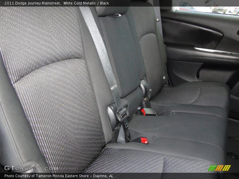 White Gold Metallic / Black 2011 Dodge Journey Mainstreet