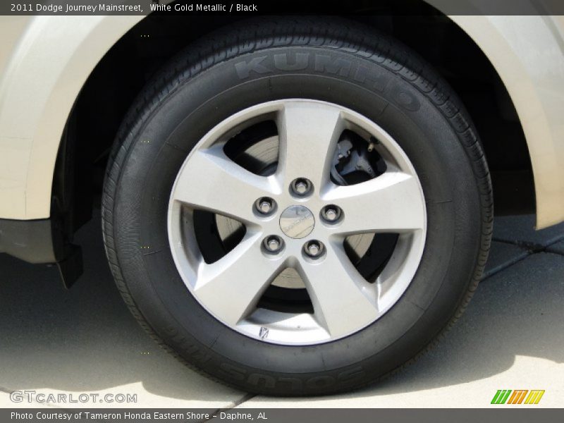 White Gold Metallic / Black 2011 Dodge Journey Mainstreet