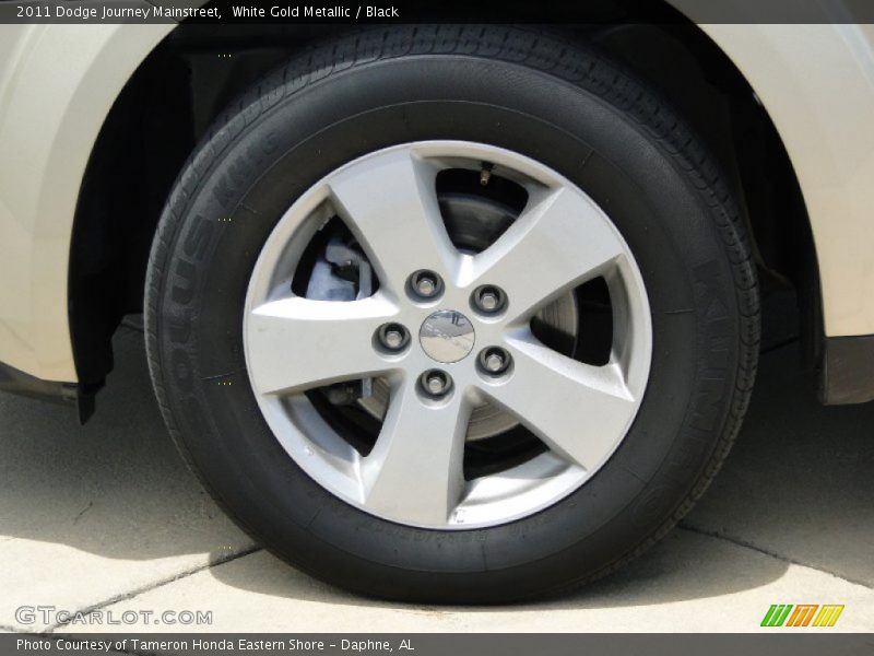 White Gold Metallic / Black 2011 Dodge Journey Mainstreet