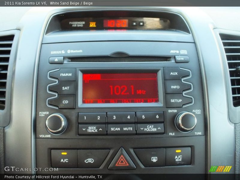 White Sand Beige / Beige 2011 Kia Sorento LX V6