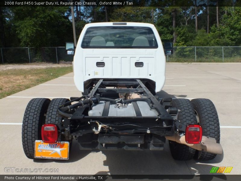 Oxford White / Tan 2008 Ford F450 Super Duty XL Regular Cab Chassis