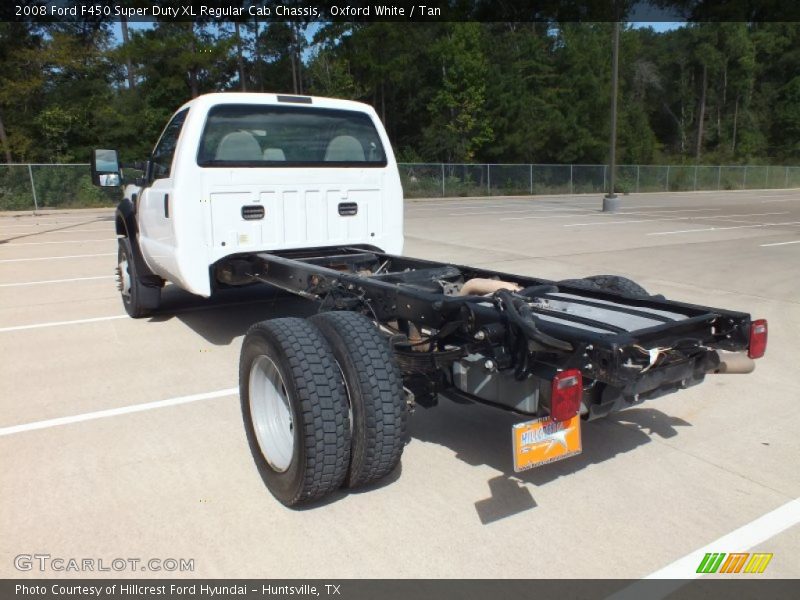 Oxford White / Tan 2008 Ford F450 Super Duty XL Regular Cab Chassis