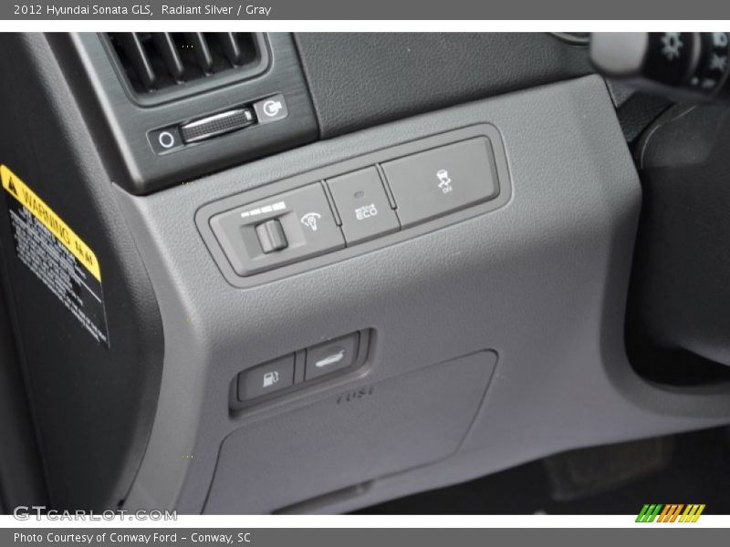 Radiant Silver / Gray 2012 Hyundai Sonata GLS