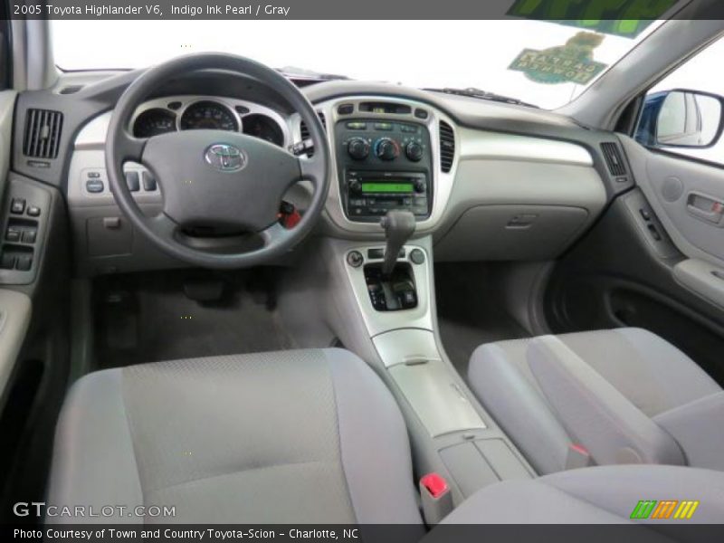 Indigo Ink Pearl / Gray 2005 Toyota Highlander V6