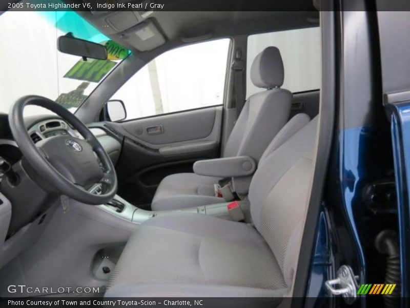 Indigo Ink Pearl / Gray 2005 Toyota Highlander V6