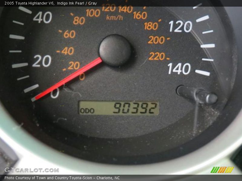 Indigo Ink Pearl / Gray 2005 Toyota Highlander V6