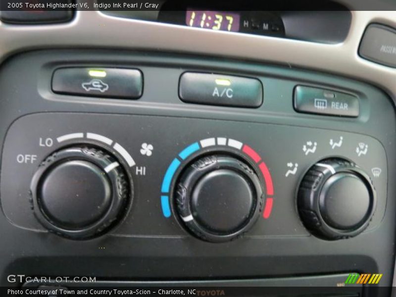 Indigo Ink Pearl / Gray 2005 Toyota Highlander V6