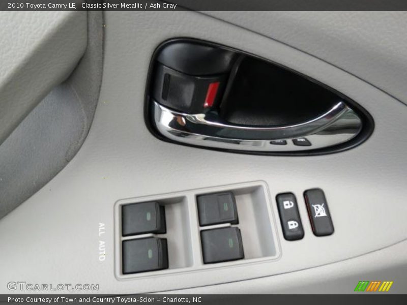 Classic Silver Metallic / Ash Gray 2010 Toyota Camry LE