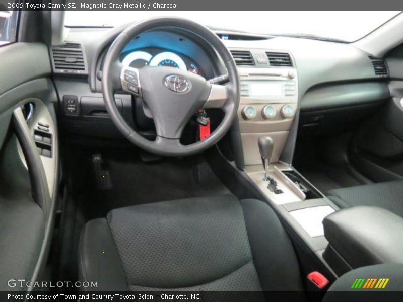 Magnetic Gray Metallic / Charcoal 2009 Toyota Camry SE