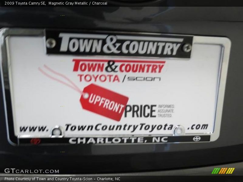 Magnetic Gray Metallic / Charcoal 2009 Toyota Camry SE