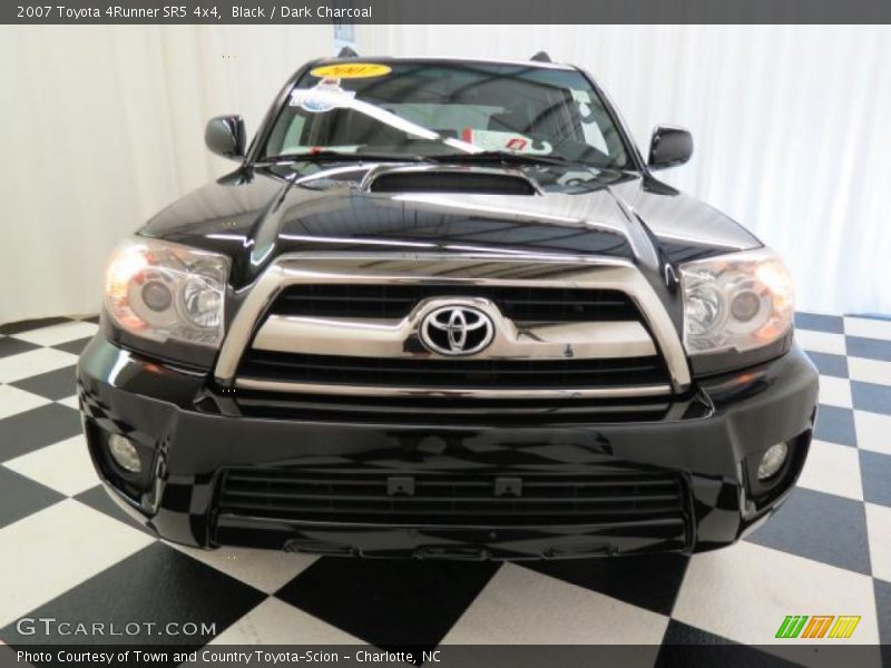 Black / Dark Charcoal 2007 Toyota 4Runner SR5 4x4