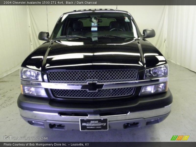 Black / Dark Charcoal 2004 Chevrolet Avalanche 1500 Z71 4x4