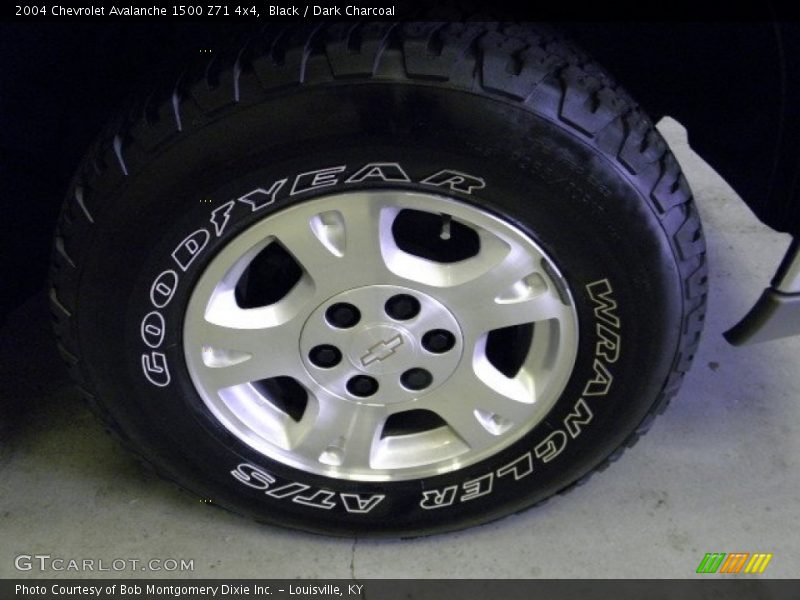 Black / Dark Charcoal 2004 Chevrolet Avalanche 1500 Z71 4x4
