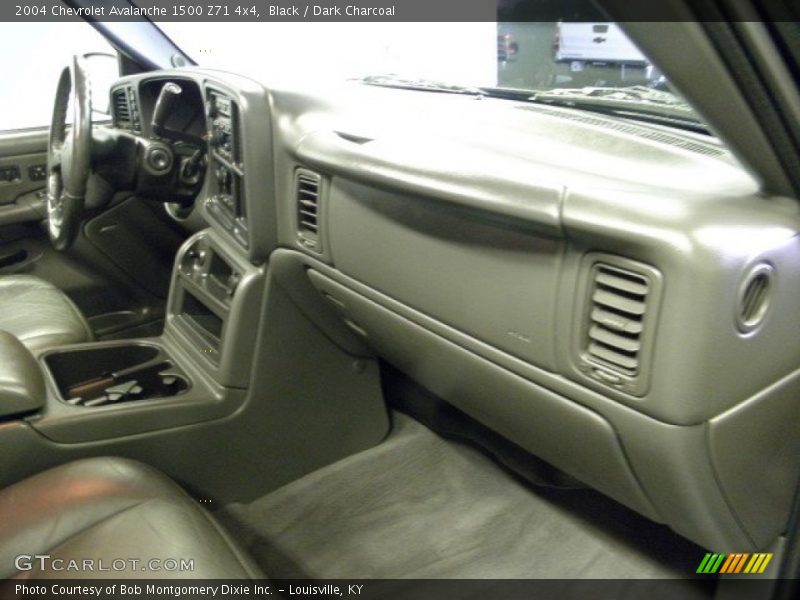 Black / Dark Charcoal 2004 Chevrolet Avalanche 1500 Z71 4x4