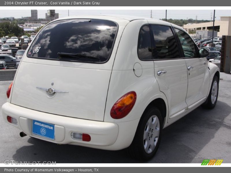 Cool Vanilla / Dark Slate Gray 2004 Chrysler PT Cruiser
