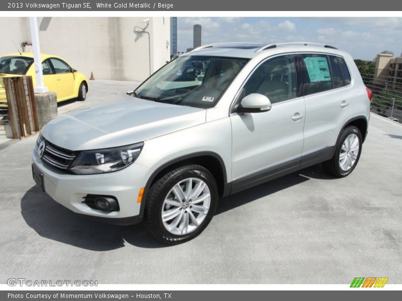 White Gold Metallic / Beige 2013 Volkswagen Tiguan SE