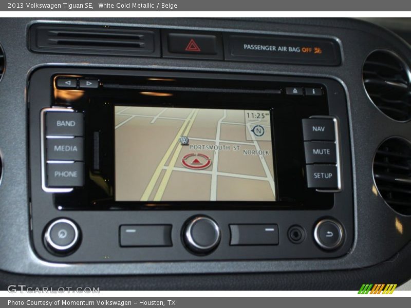White Gold Metallic / Beige 2013 Volkswagen Tiguan SE