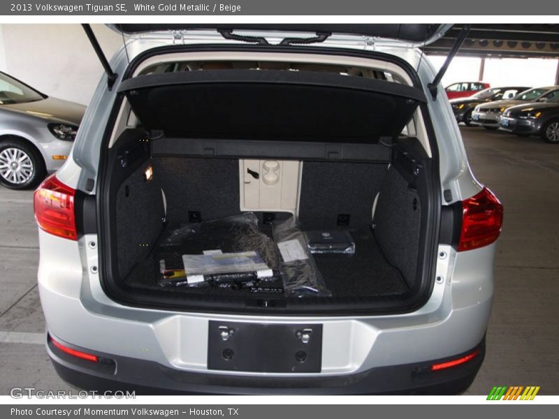 White Gold Metallic / Beige 2013 Volkswagen Tiguan SE