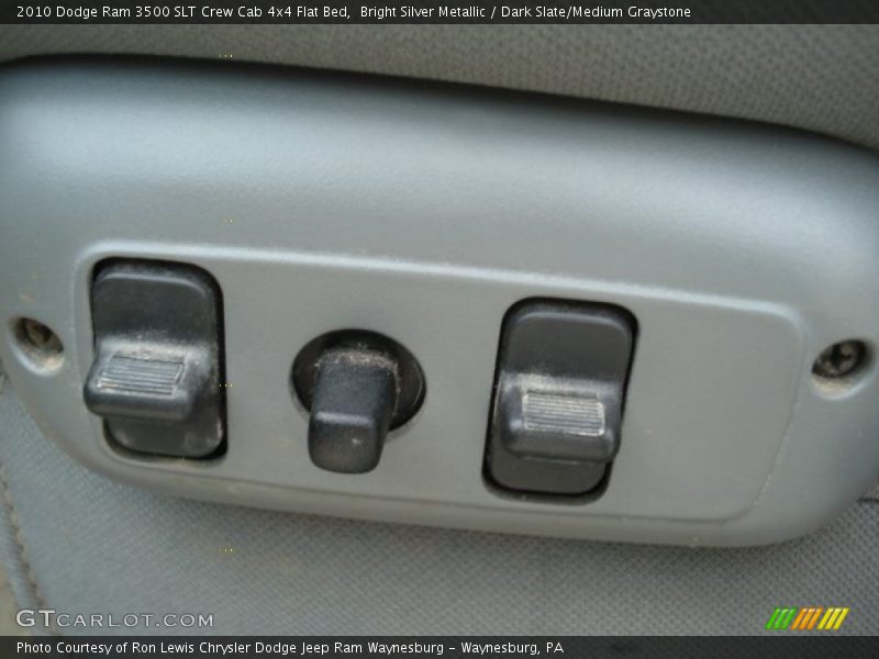 Bright Silver Metallic / Dark Slate/Medium Graystone 2010 Dodge Ram 3500 SLT Crew Cab 4x4 Flat Bed