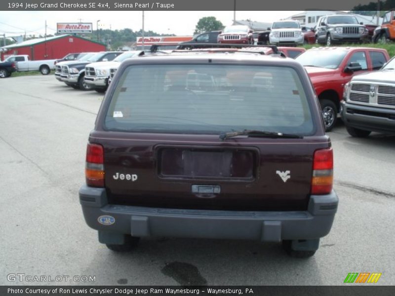 Sienna Pearl / Taupe 1994 Jeep Grand Cherokee SE 4x4