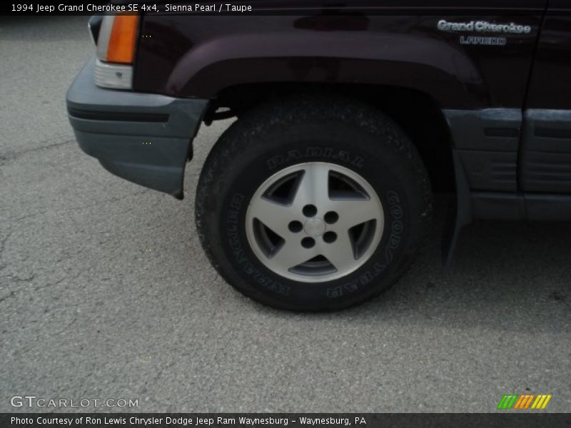 Sienna Pearl / Taupe 1994 Jeep Grand Cherokee SE 4x4