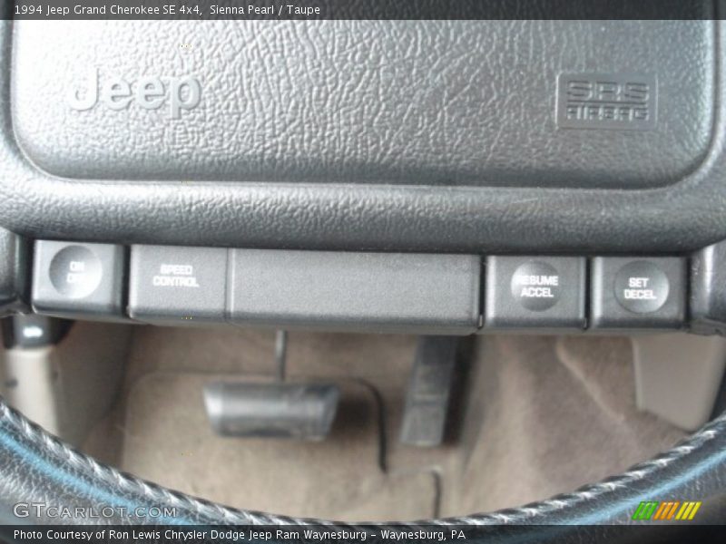 Sienna Pearl / Taupe 1994 Jeep Grand Cherokee SE 4x4