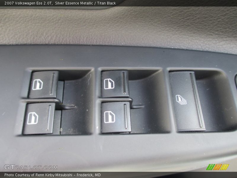Silver Essence Metallic / Titan Black 2007 Volkswagen Eos 2.0T