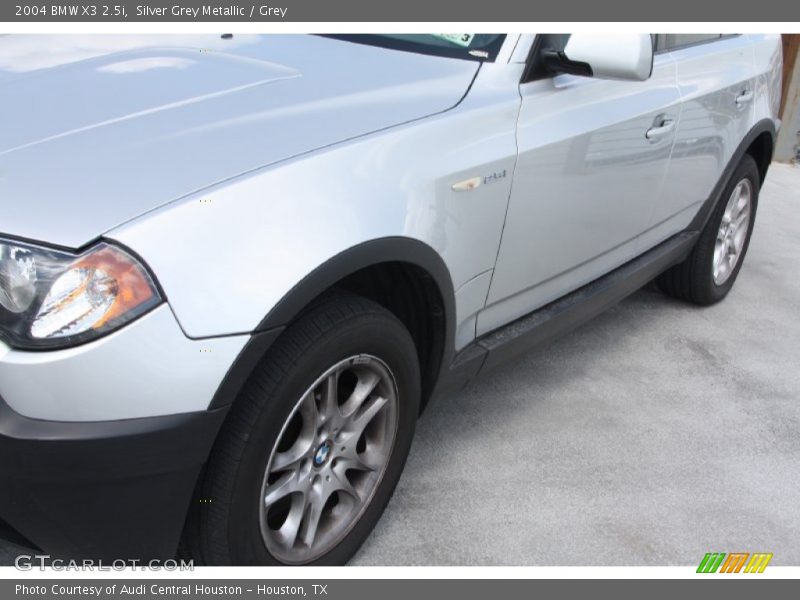 Silver Grey Metallic / Grey 2004 BMW X3 2.5i