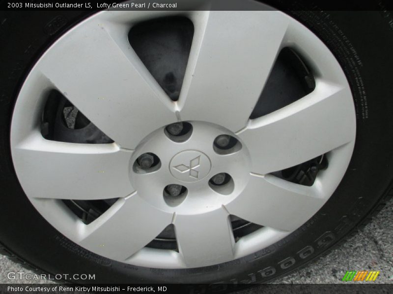 Lofty Green Pearl / Charcoal 2003 Mitsubishi Outlander LS