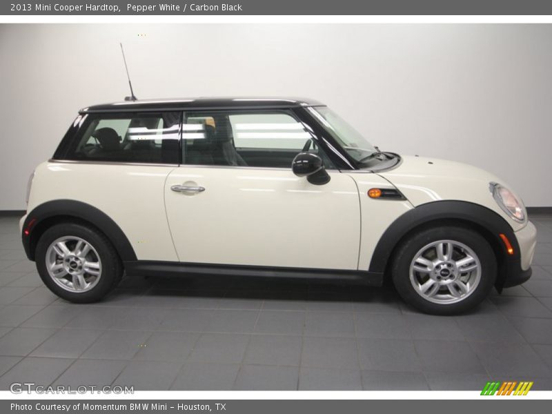 Pepper White / Carbon Black 2013 Mini Cooper Hardtop