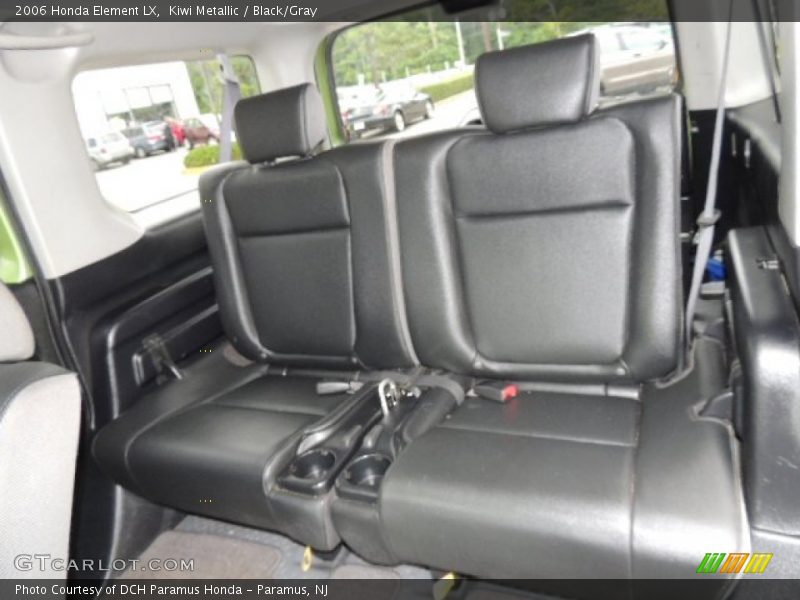 Rear Seat of 2006 Element LX